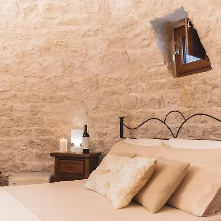 Masseria Montanaro * チステルニーノ