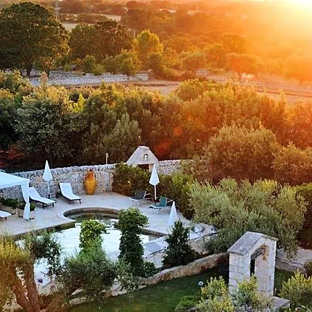 Masseria Montanaro * 치스테르니노