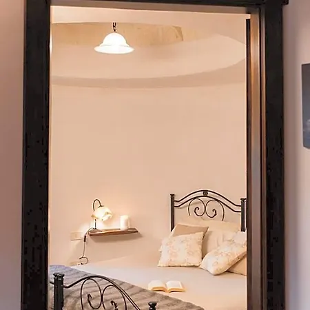 Masseria Montanaro Bed & Breakfast
